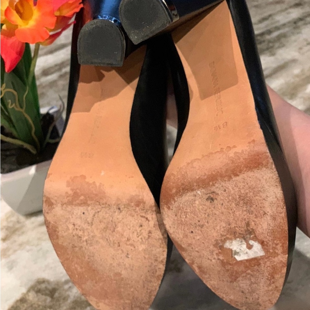 Banana Republic Sexy Elegant Classic Chunky Block Black High Heels Shoes 8.5 - Picture 5 of 5